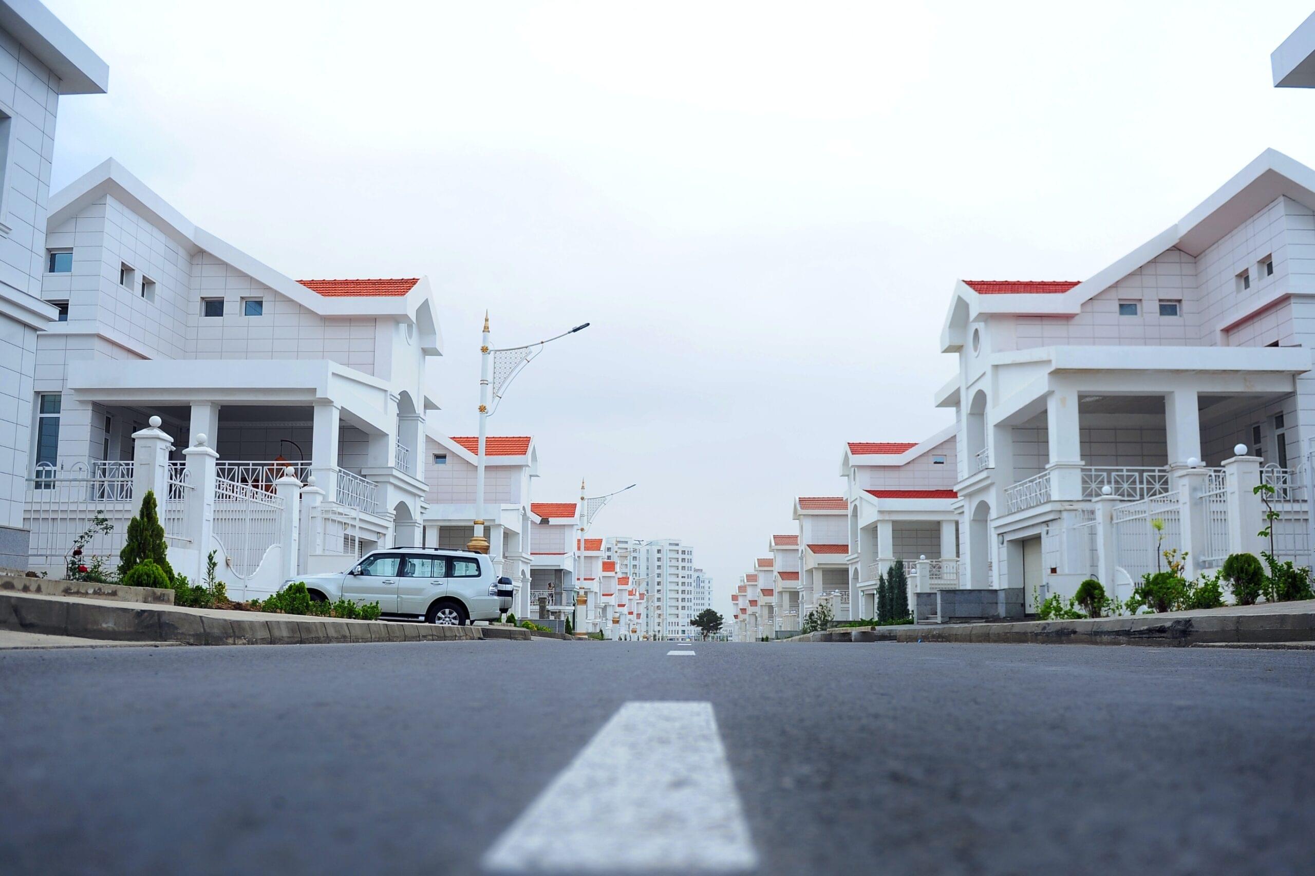 12 tips buying property